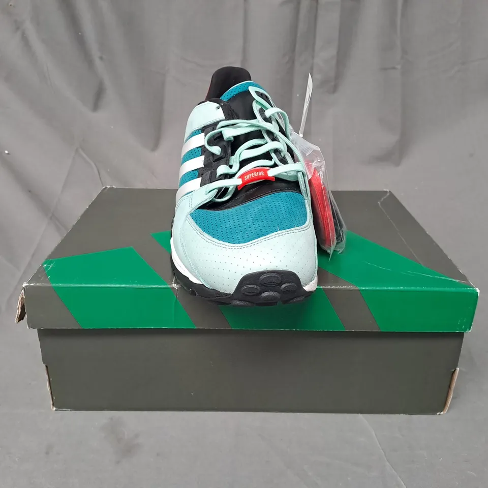 BOXED PAIR OF ADIDAS EQUIPMENT RUNNING SUPPORT SHOES IN MULTICOLOUR UK SIZE 10.5