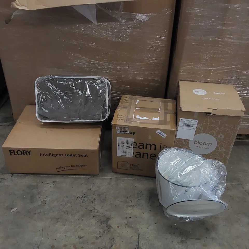 PALLET OF ASSORTED ITEMS INCLUDING: AIR PURIFIER, STEAM CLEANER, ELECTRIC BLANKET, BUCKET, TOILET SEAT 