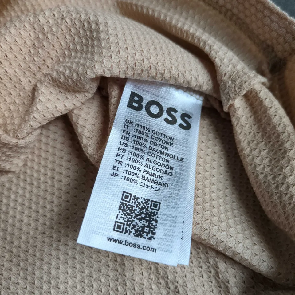 BOSS KIDS T-SHIRT AND SHORT SET IN NATURAL - 152