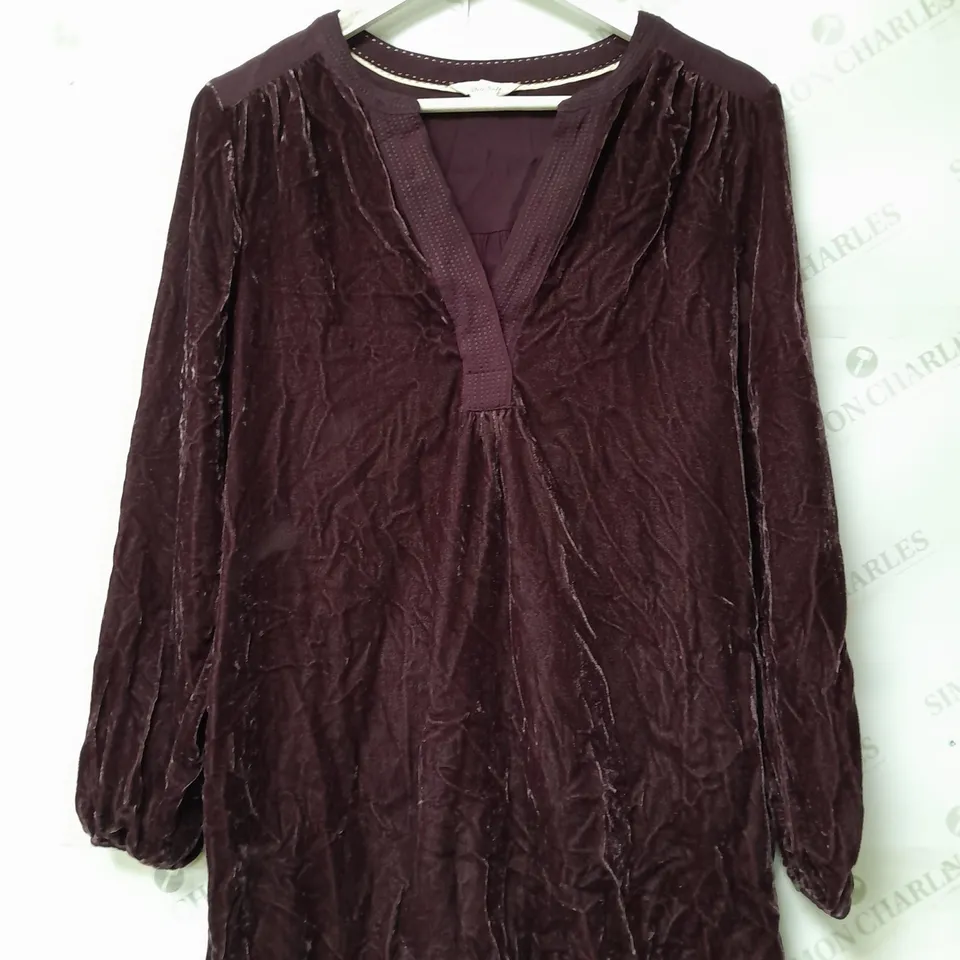 WHITE STUFF LADIES LONG SLEEVED DARK PLUM VELOUR TOP SIZE 14