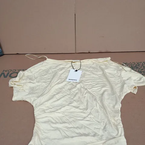 BERSKHA SMALL YELLOW T SHIRT TAGGED