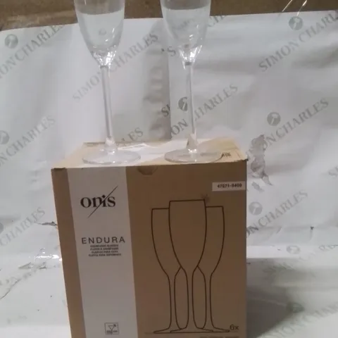 BOXED ONIS ENDURA CHAMPAGNE GLASSES APPROXIMATELY 6