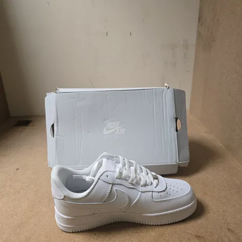 NIKE AIR FORCE 1 WHITE LOW-TOP SNEAKERS - UK SIZE 9.5