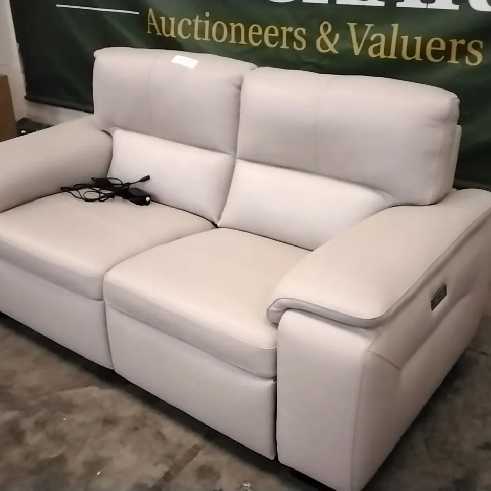 QUALITY ITALIAN DESIGNER GRADO POWER RECLINER LOVESEAT IN WHITE GREY LEATHER
