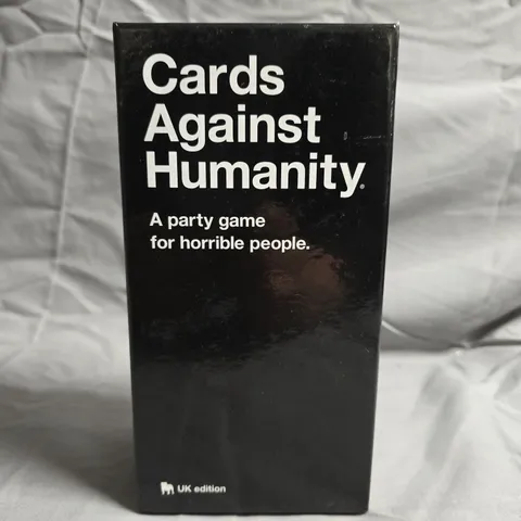 CARDS AGAINST HUMANITY CARD GAME 