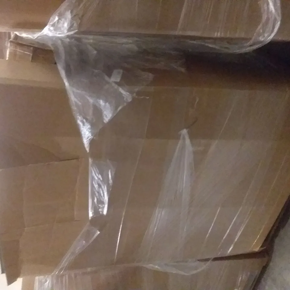 PALLET OF ASSORTED ITEMS INCLUDING ELECTRIC RADIATOR, COMHOMA OFFICE CHAIR, PC TABLE, ROUND GRILL GRATE