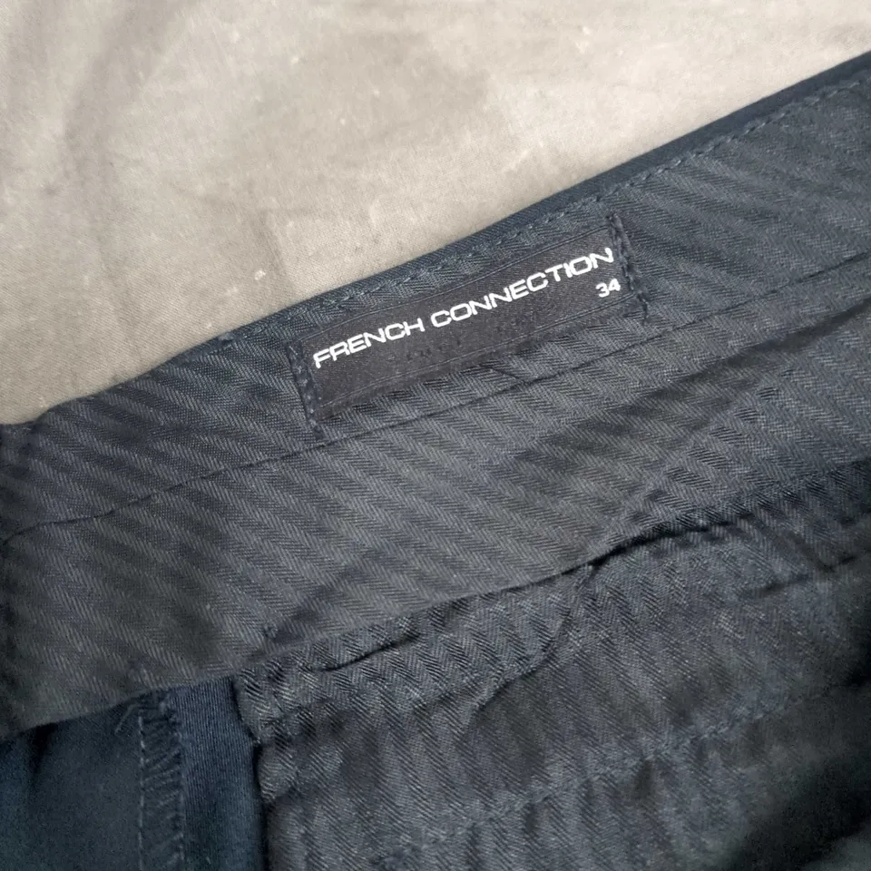 FRENCH CONNECTION NAVY TROUSERS – MEN’S, WAIST 34