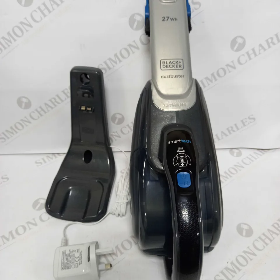 BLACK + DECKER SMARTTECH DUSTBUSTER 