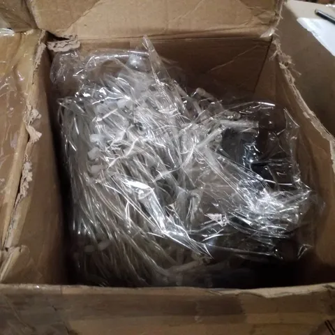 2 BOXED SOLAR DECORATIVE LIGHTS