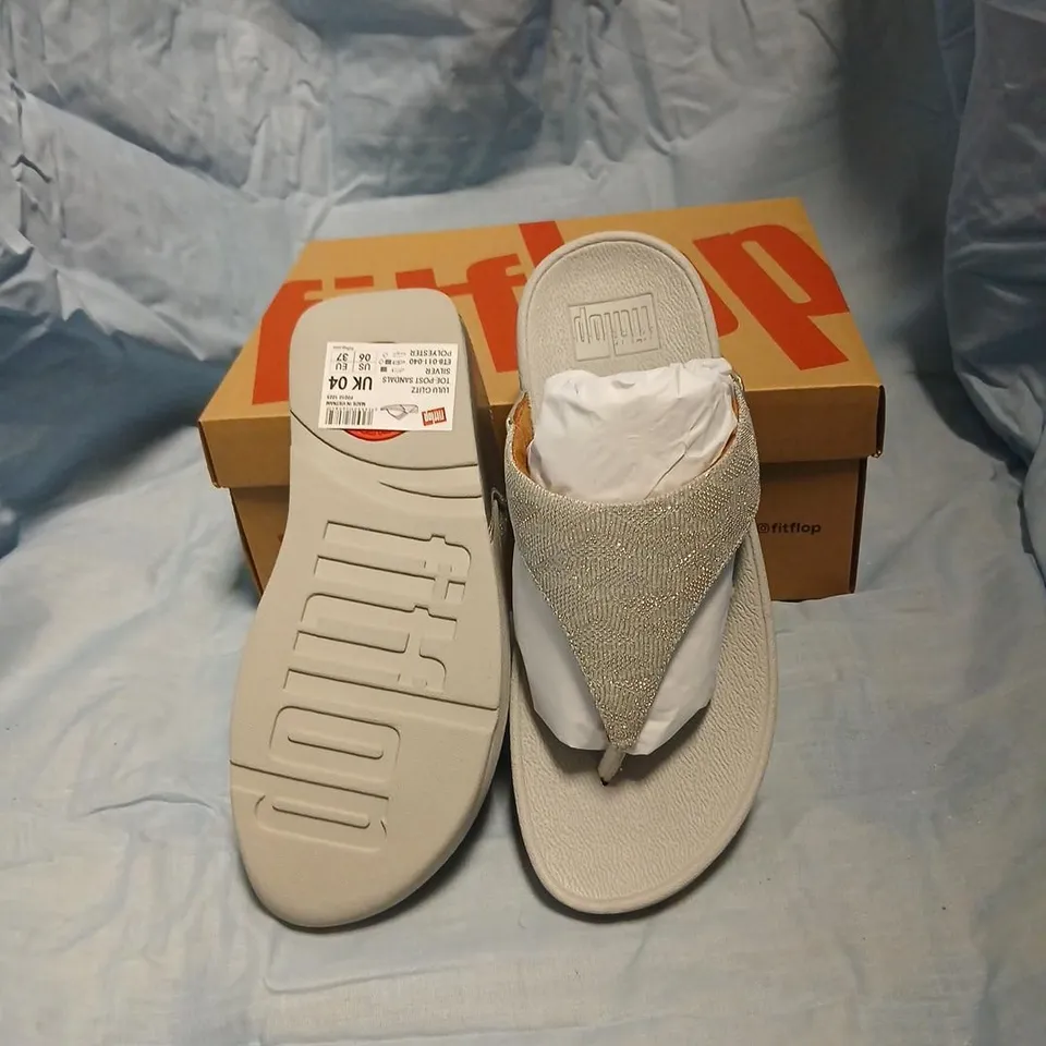 FITFLOP LULU GLITZ TOE-POST SANDALS – SILVER, UK 04 (US 06, EU 37)