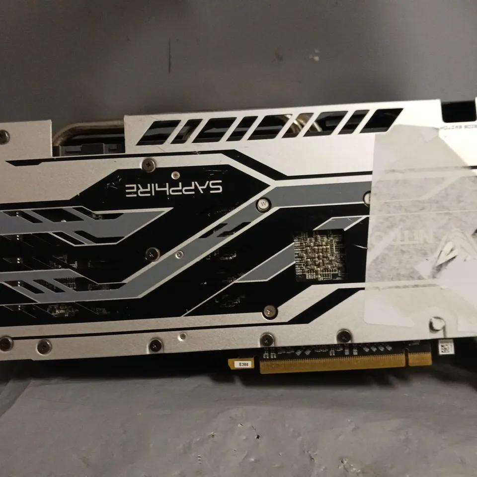 SAPPHIRE AMD RADEON RX 570 GRAPHICS CARD