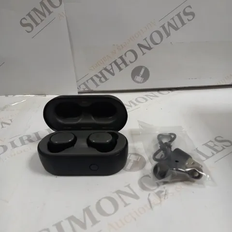 SKULLCANDY TRUE WIRELESS EARBUDS BOXED