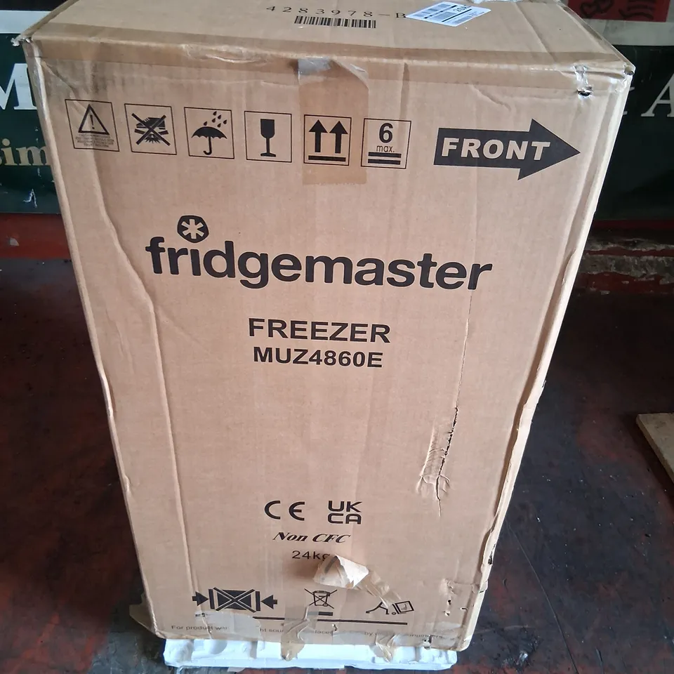 BOXED FRIDGEMASTER MUZ4860E 48CM UNDER COUNTER FREEZER