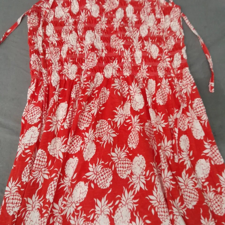 HUSH SMOCKED JERSEY DRESS IN RED W. PINEAPPLE PATTERN SIZE 8