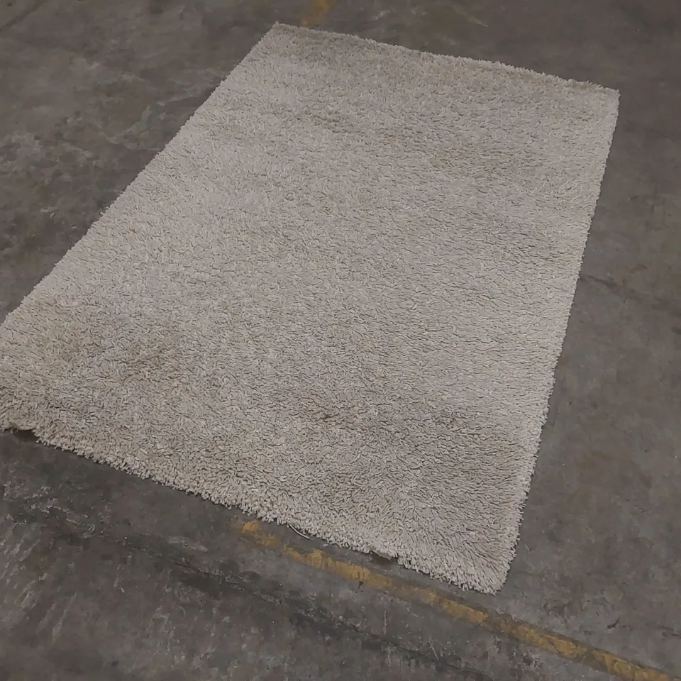 QUALITY DESIGNER AREA RUG - APPROXIMATELY 170 x 120cm