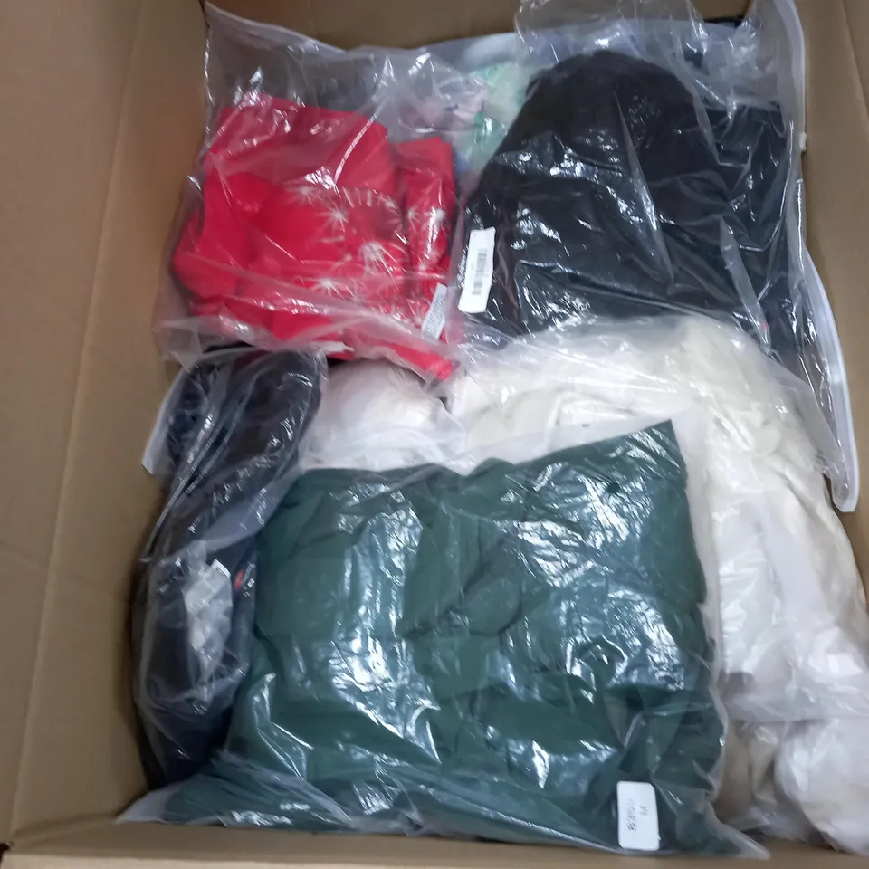 LARGE QUANTITY OF ASSORTED BAGGED CLOTHING ITEMS TO INCLUDE BOOHOO AND NEW LOOK