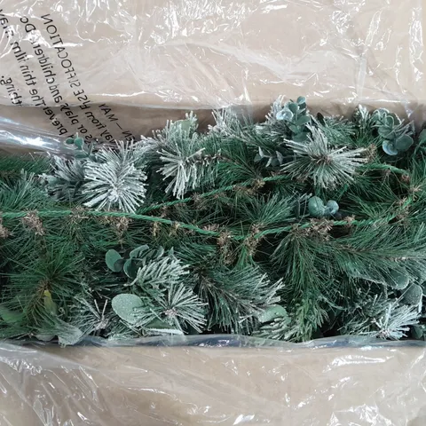 BOXED K BY KELLY HOPPEN PRE-LIT GREENERY CHRISTMAS DECORATION - GARLAND