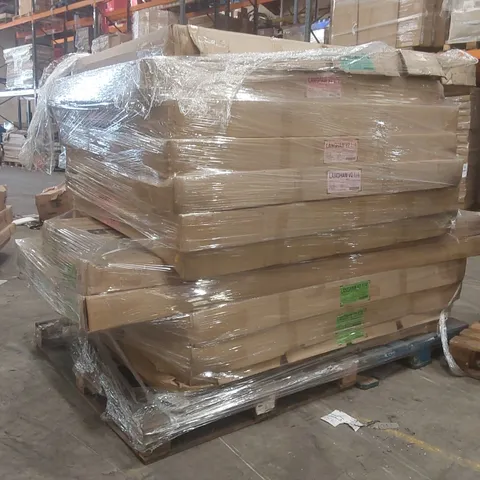 PALLET CONTAINING A LARGE QUANTITY OF ASSORTED BED PARTS