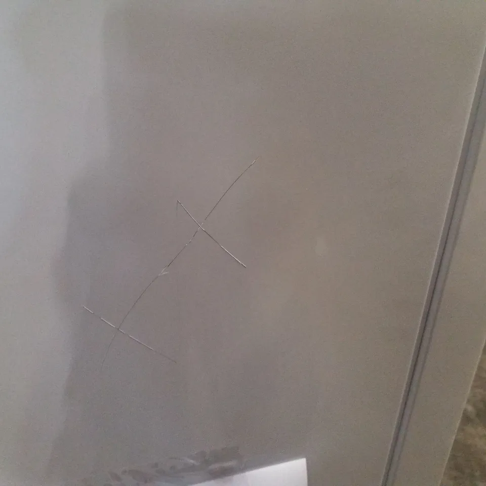 RUSSELL HOBBS FREESTANDING FRIDGE FREEZER 204L - UNPROCESSED RAW RETURN