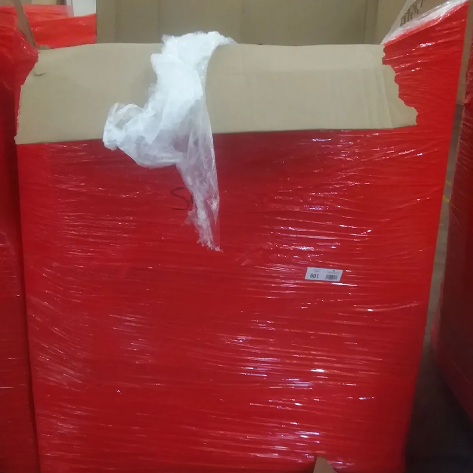 PALLET OF ASSORTED ITEMS INCLUDING ADJUSTABLE BED BACKREST, MAXIMUS PRO REBOUNDER, TOILET RISER, BEDSIDE COMMODE