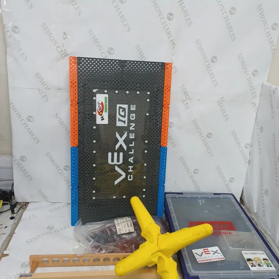 LARGE BOX OF ASSORTED ITEMS TOO INCLUDE ROBOTIC EQUIPMENT , BUILDING EQUIPMENT AND SCHOOL EQUIPMENT 