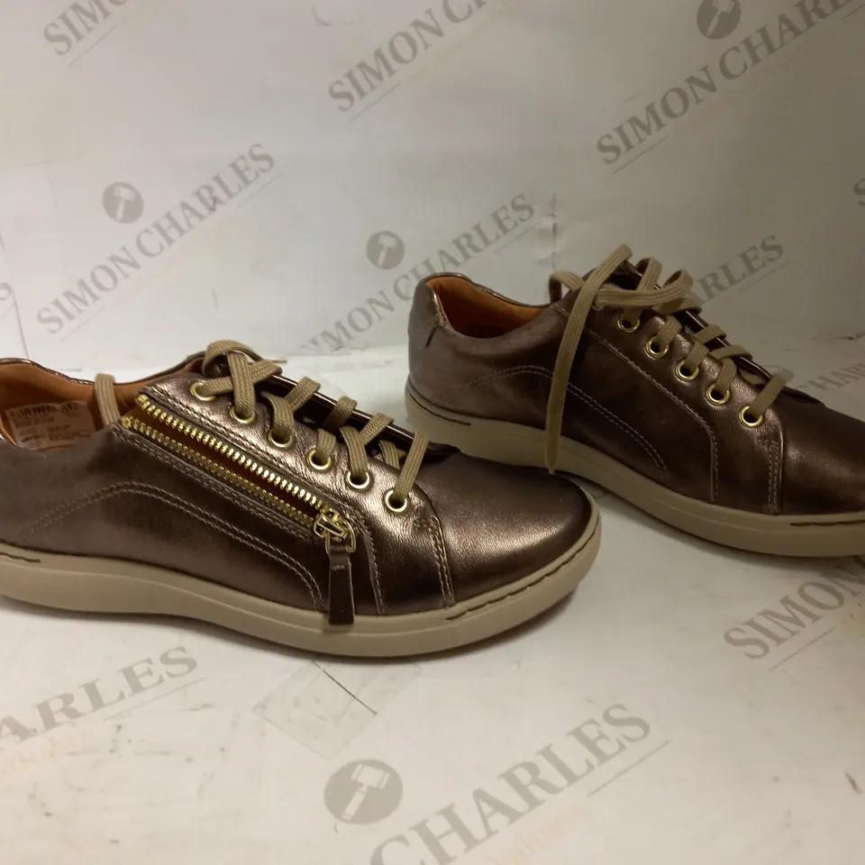 CLARKS NALLE LACE BRONZE METALLIC - UK 6 