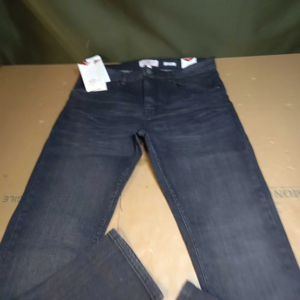 LEE COOPER DENIM JEANS SIZE W34