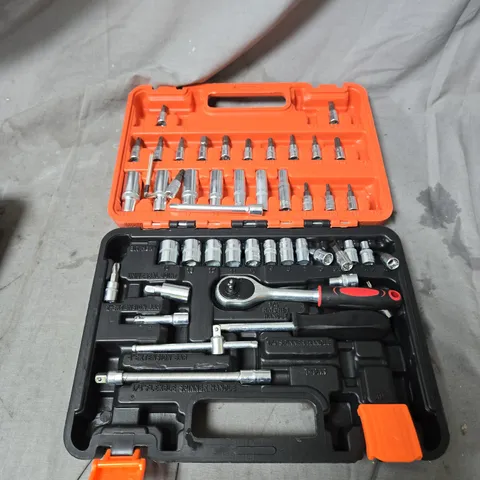 NEW TOOLS 53-PIECE 1/4" DRIVE SOCKET & BIT SET IN ORANGE CASE