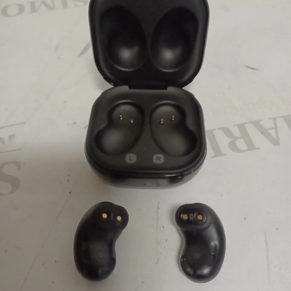SAMSUNG EARBUDS BLACK