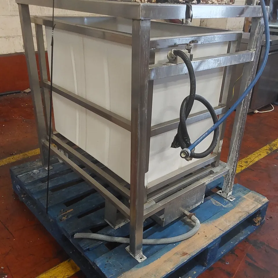 HOSHAZAKI COMMERCIAL ICE MAKERS FM481AGE/M