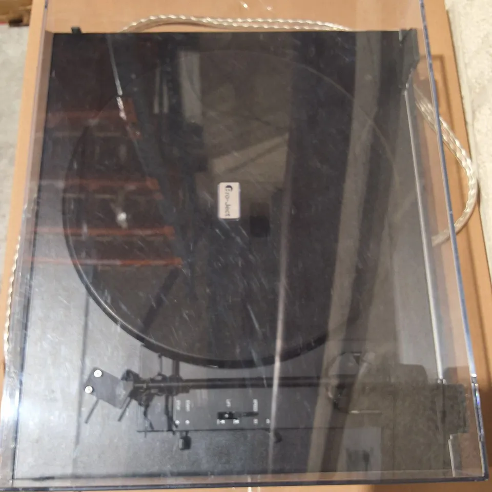 PROJECT A1 TURNTABLE IN BLACK 