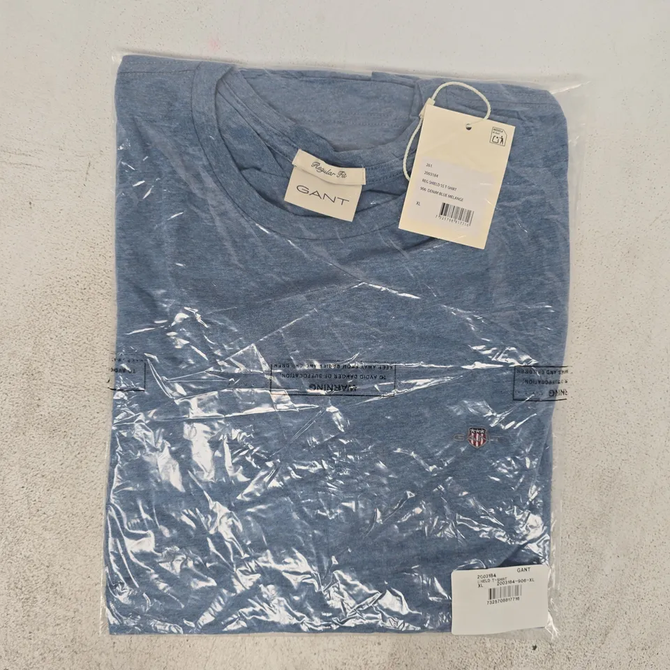 BAGGED GANT SHIELD SHORT SLEEVE T-SHIRT IN DENIM BLUE MELANGE SIZE XL
