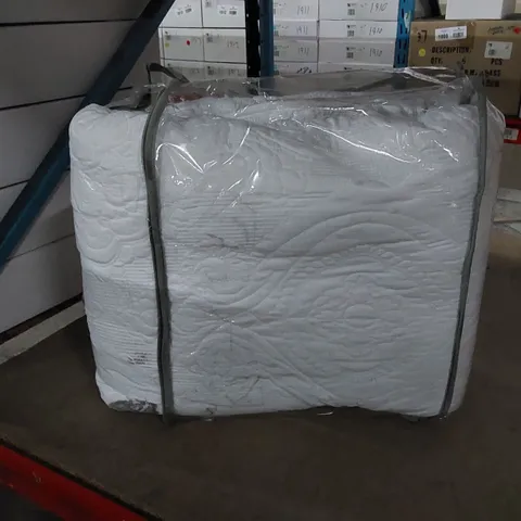 BOXED SOUTHHALL BEDSPREAD SET WITH 2 PILLOW COVERS // SIZE: UNSPECIFIED