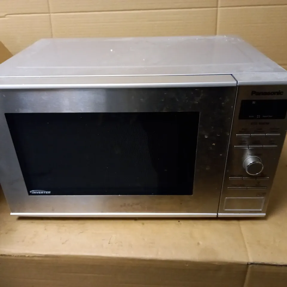 PANASONIC NN-SD27HS MICROWAVE