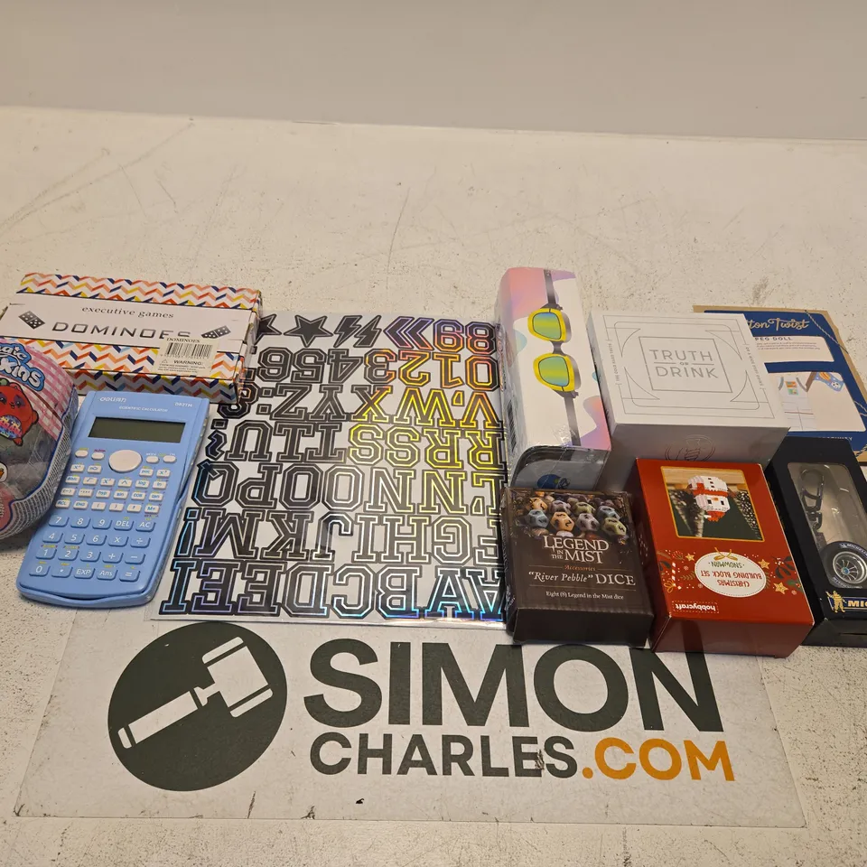 LARGE QUANTITY OF TOYS AND ACCESSORIES TO INCLUDE; DELI SCIENTIFIC CALCULATOR, COTTON TRUST PEG DOLL, MICHELIN SPIRIT OF THE RACE KEYRING, TRUTH OR DRINK AND DOMINOES