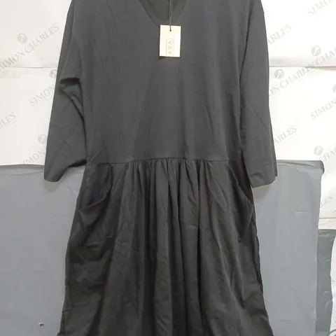 MASAI BLACK DRESS SIZE S 
