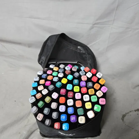 ASSORTED ART MARKERS IN BLACK ROLL-UP POUCH