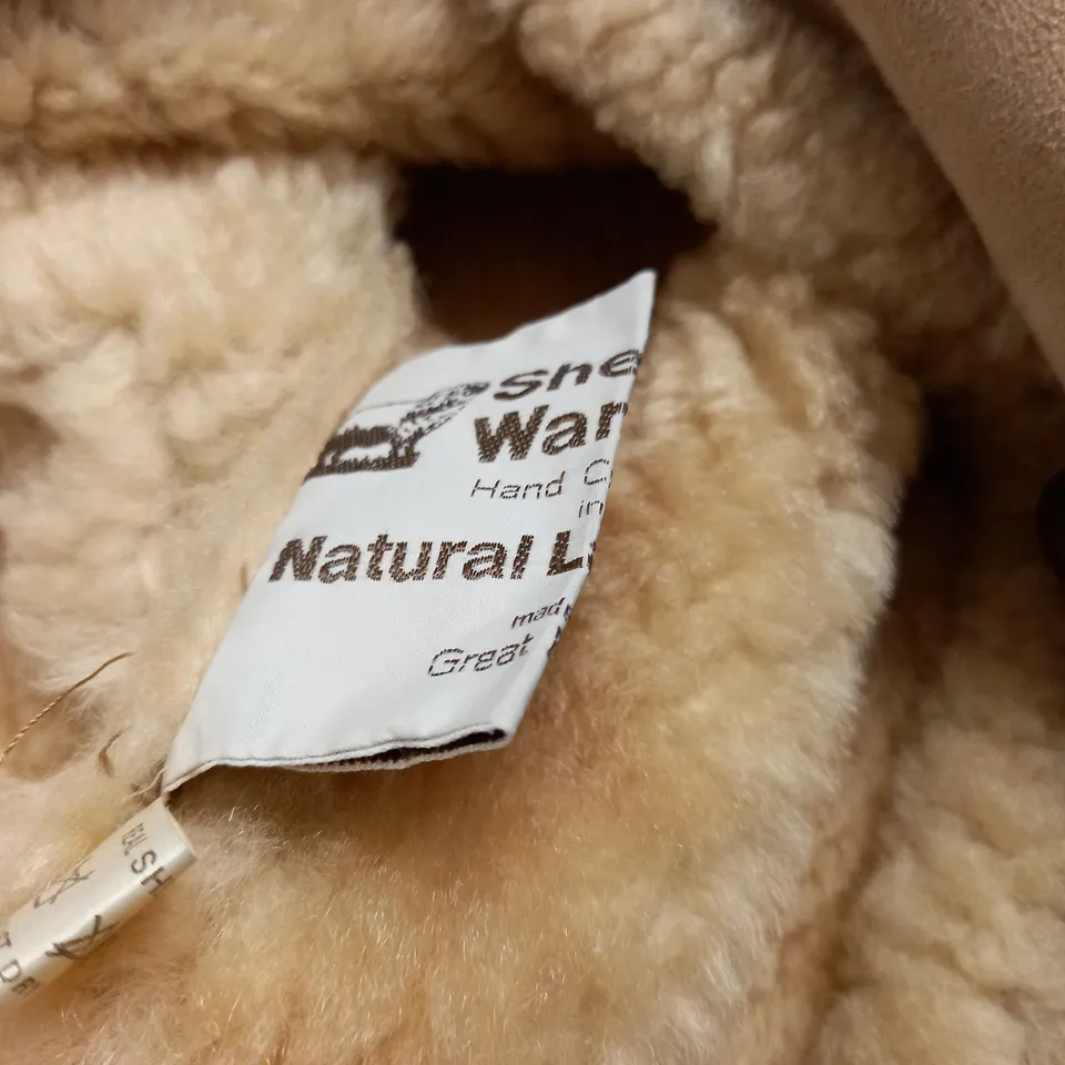 SHEEPSKIN WAREHOUSE NATURAL LAMBSKIN COAT - 10