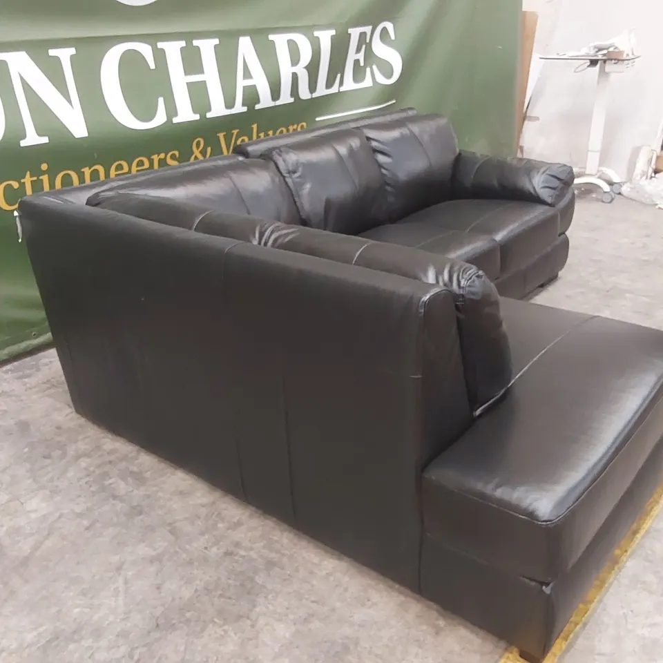 MARLOW CORNER LEATHER CHAISE SOFA RRP £2399