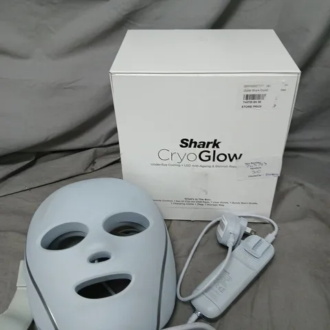 SHARK CRYOGLOW LED MASK 