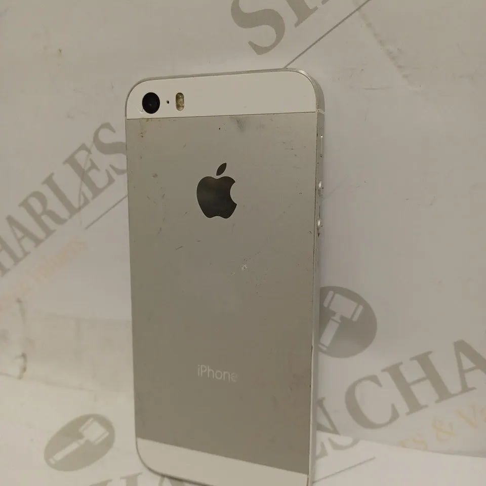 APPLE IPHONE 5S SMARTPHONE