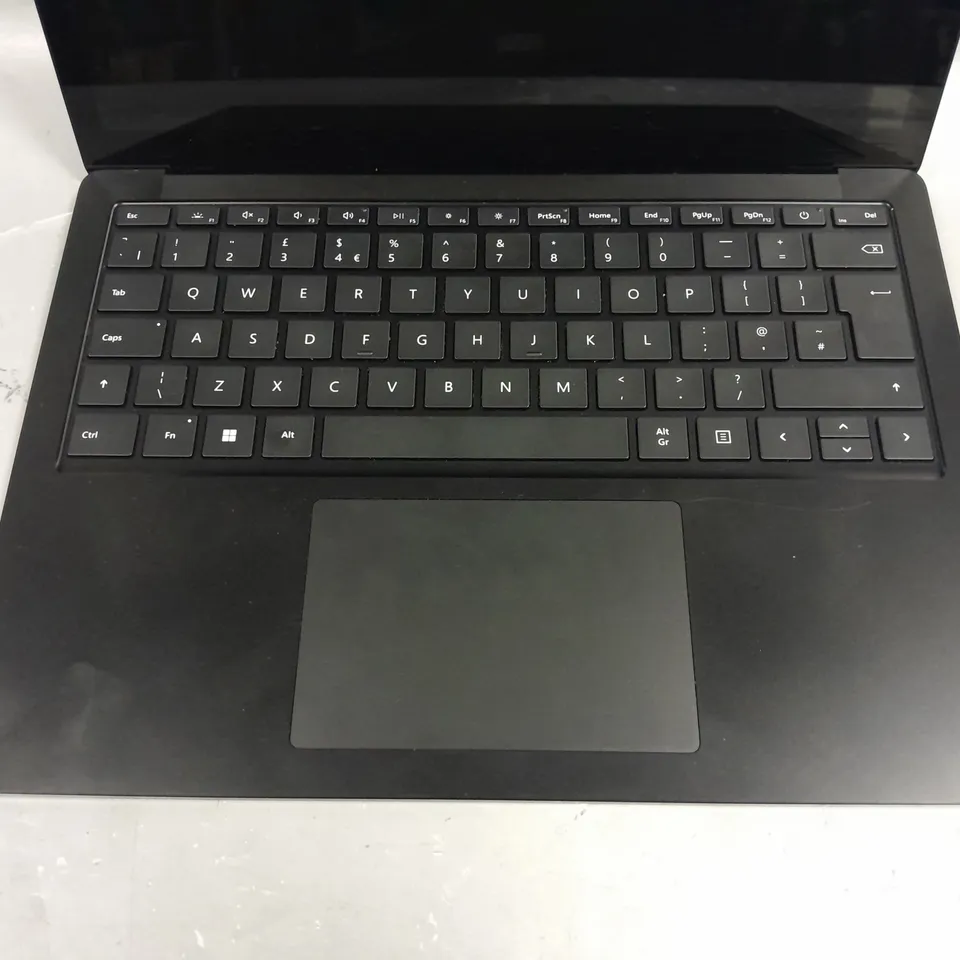 UNBOXED MICROSOFT SURFACE PRO LAPTOP - MODEL 1951