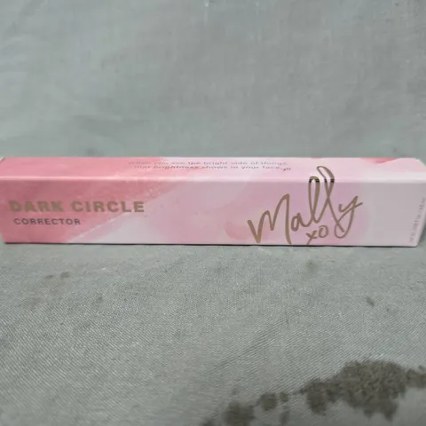 APPROXIMATELY 10 MALLY DARK CIRCLE CORRECTORS TO INCLUDE LIGHT & DEEPER