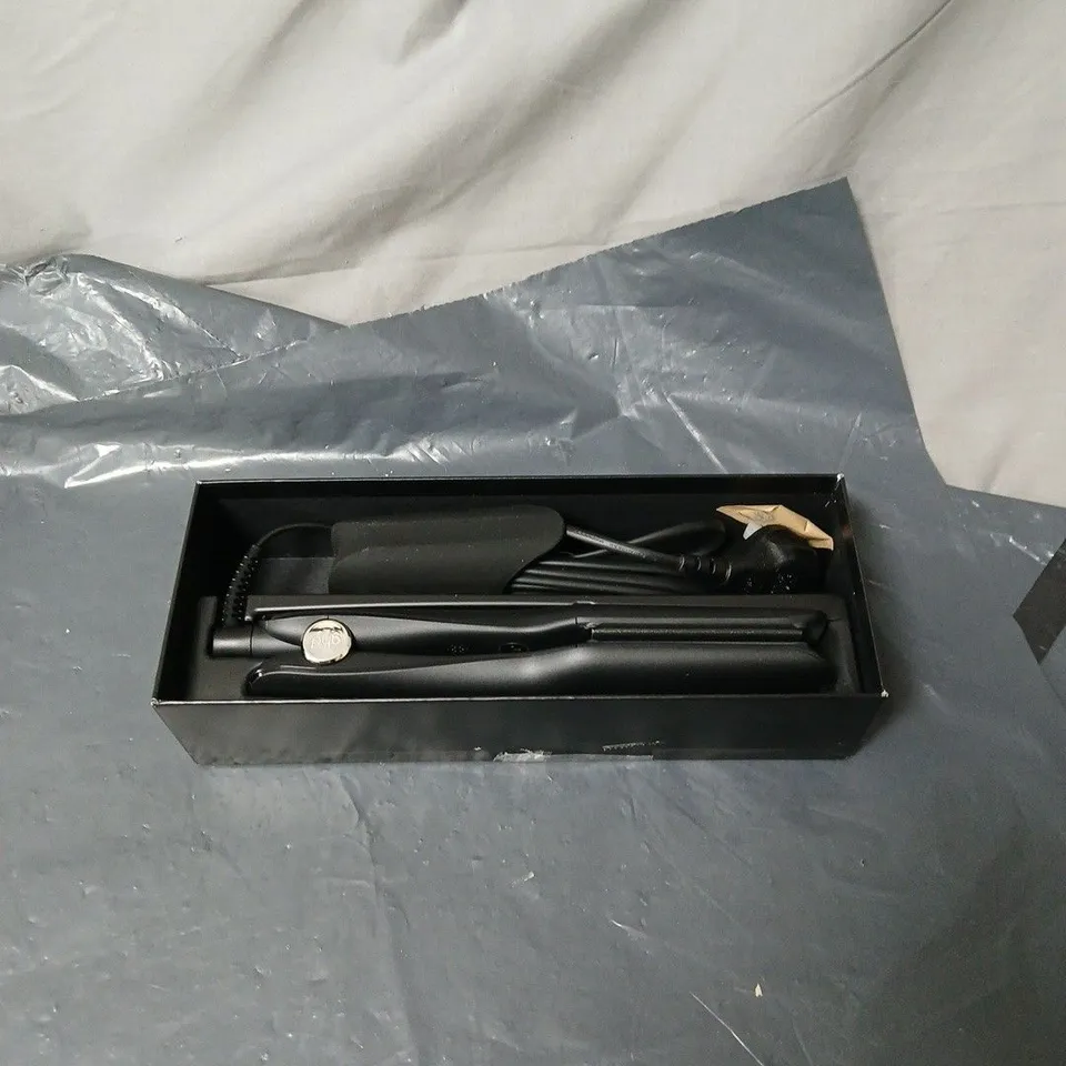 BOXED GHD MAX - WIDE PLATE HAIR STRAIGHTENER - BLACK RRP £209