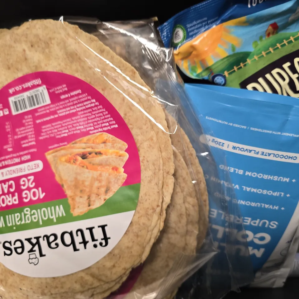 APPROXIMATELY 9 ASSORTED FOOD & DRINK ITEMS TO INCLUDE - HUEL STRAWBERRY BANANA , LUCOZADE RASPBERRY PASSION FRUIT , ELAVATE MULTI COLLAGEN SUPERBLEND ETC