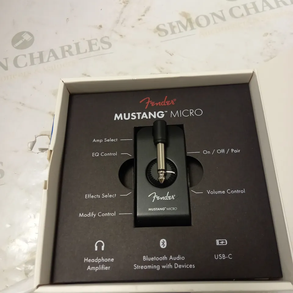 FENDER MUSTANG MICRO AMPLIFIER - THE ULTIMATE ALL-IN-ONE PERSONAL HEADPHONE AMPLIFIER