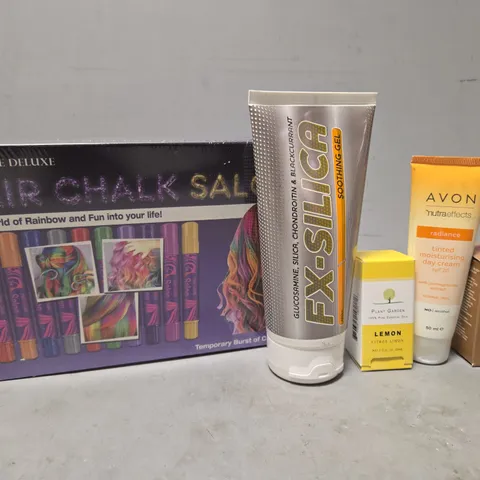 APPROXIMATELY 10 ASSORTED HEALTH & BEAUTY ITEMS TO INCLUDE - FX-SILICA SOOTHING GEL , AVON TINTED MOISTURISING DAY CREAM , RHODE POCKET BLUSH ETC