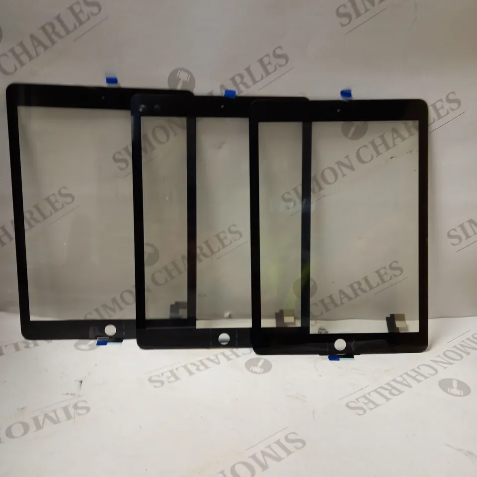 LOT OF APPROX 10 IPAD 6 SCREEN PROTECTORS - BLACK