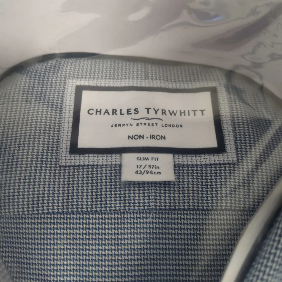 BAGGED CHARLES TYRWHITT INDIGO BLUE NON-IRON WESTMINSTER WEAVE CUTAWAY SLIM FIT SHIRT – SIZE 17/37IN (43/94 CM)