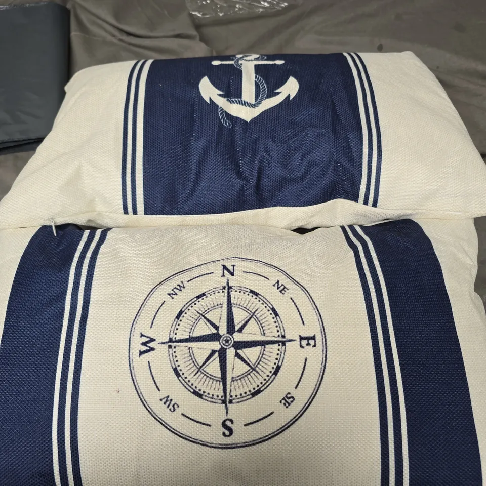 NAVY PILLOWS 